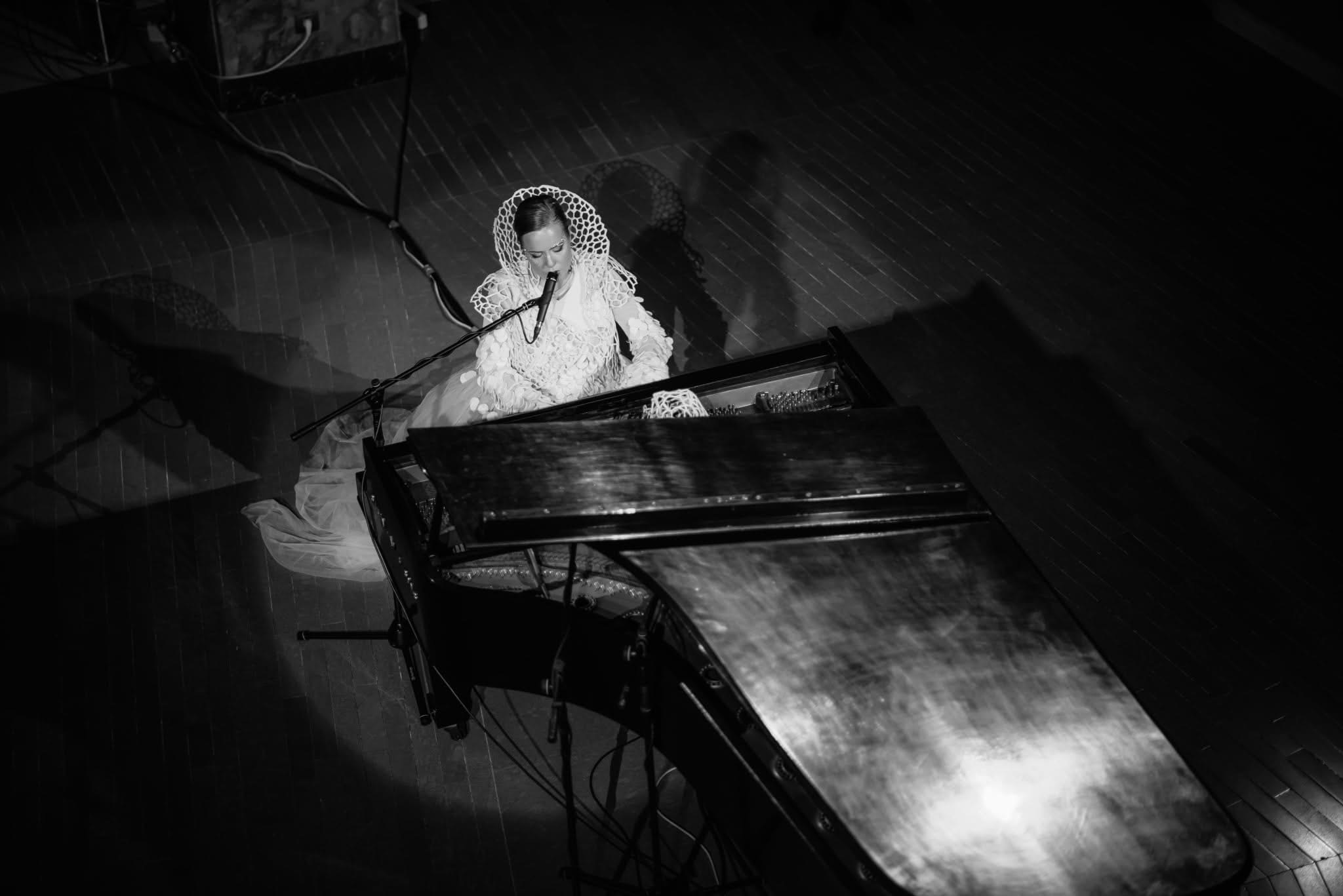 Amplituda Performance View